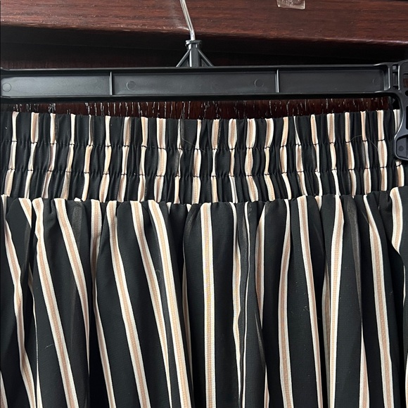 Torrid Mini Chiffon Circle Skirt - Picture 5 of 13